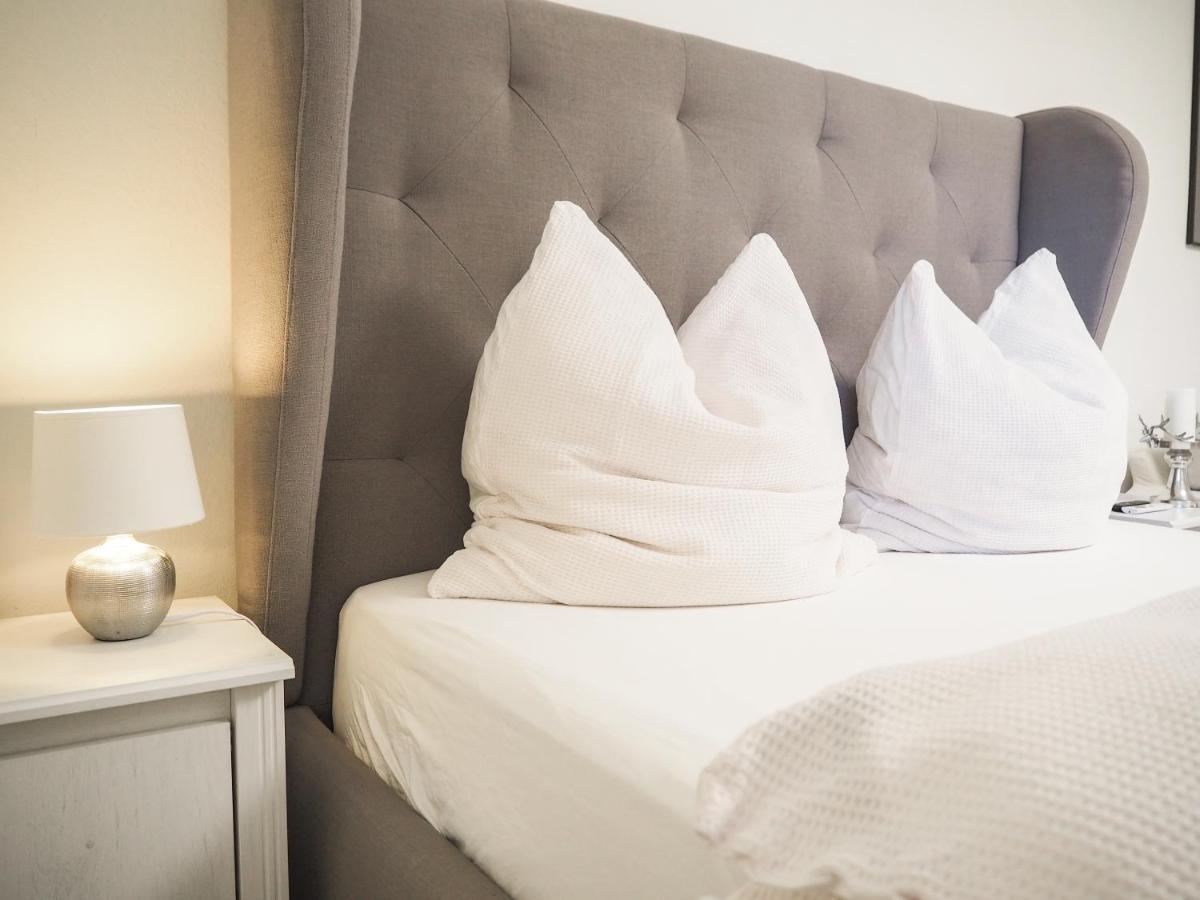 Stylische Wohnung In Ruhiger Lage, Sehr Messenah Laatzen Esterno foto